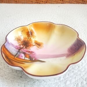 Noritake Scalloped Footed Handpainted Dish Hillside Barn Landscape Purpl…